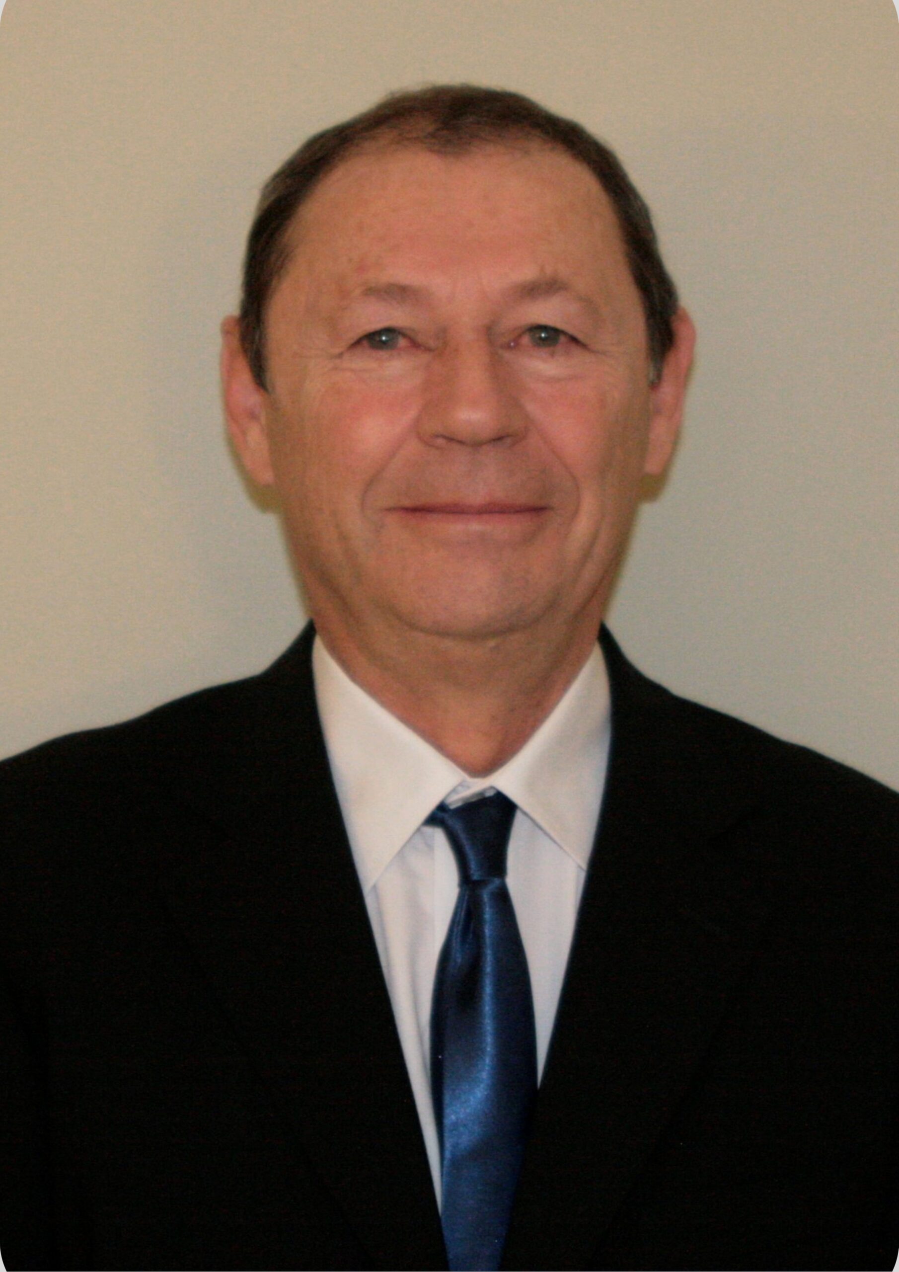 Dr. Daniel Rouan