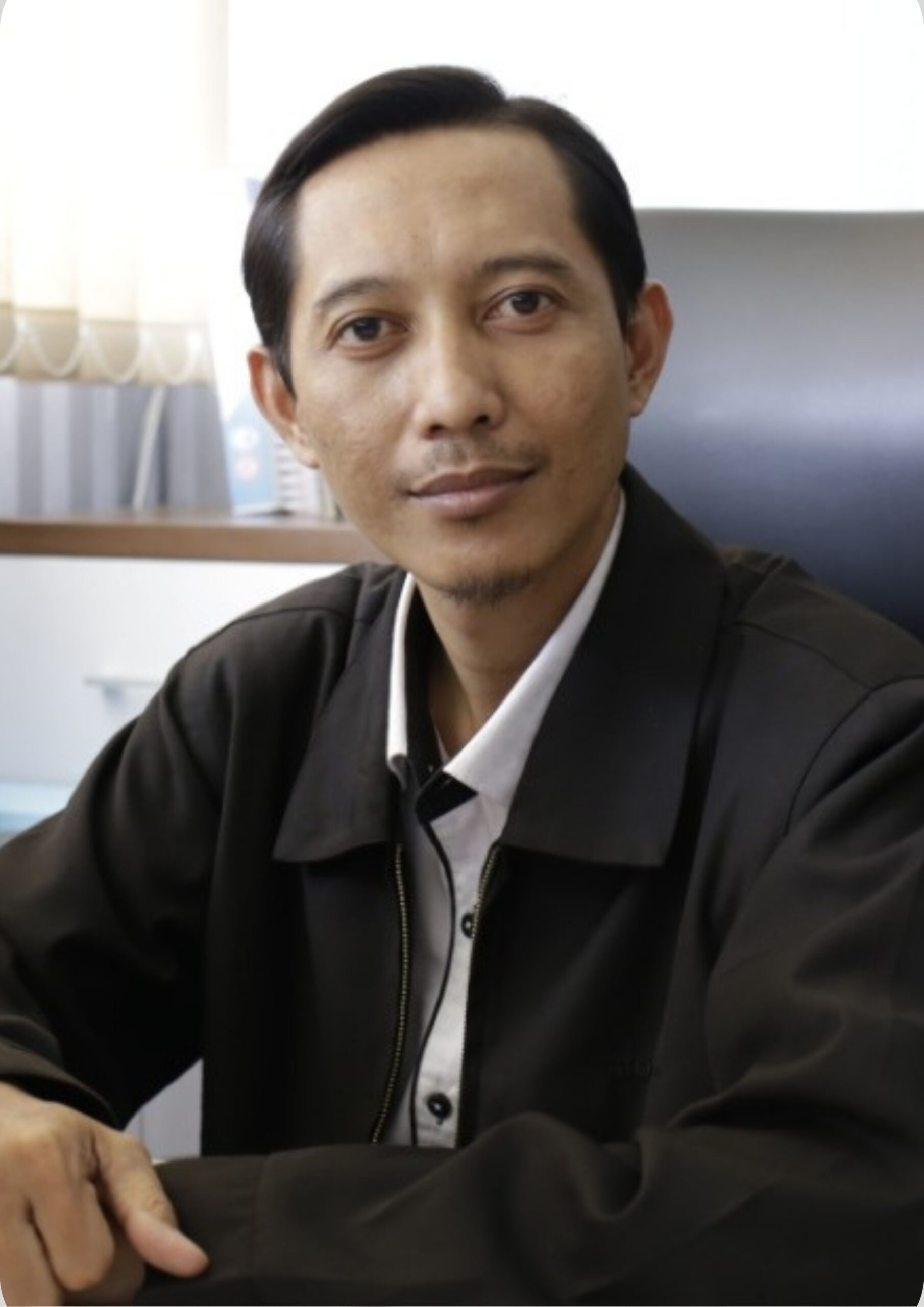 Dr. Sumardyono