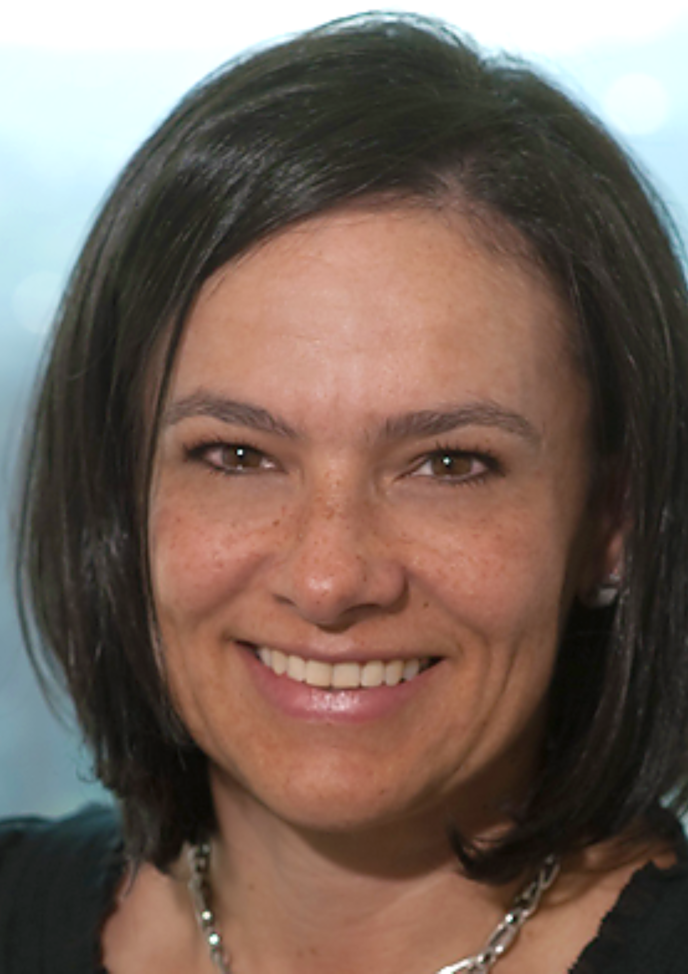 Dr. Claudia Urrea